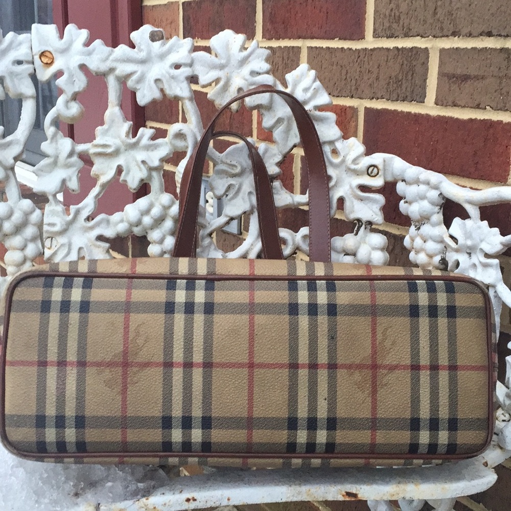 Burberry Nova Check Bag - Picture 4 of 8
